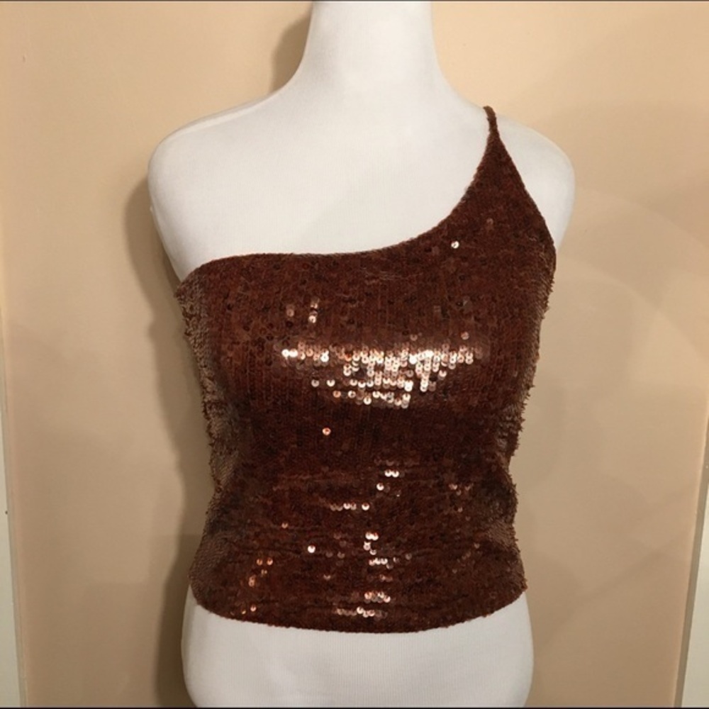 Express sequin top